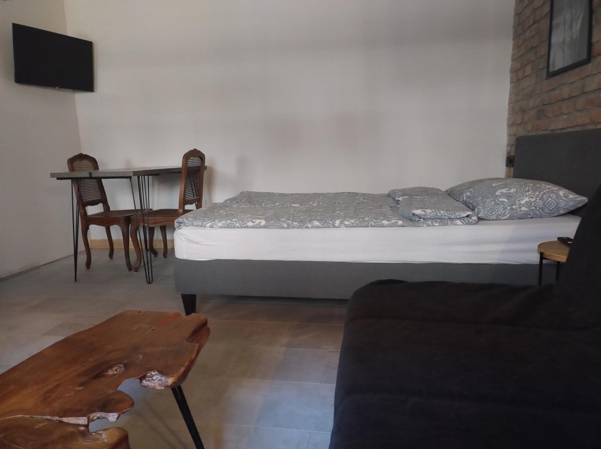 Motyl Apartamenty Studio Lub Pokoj Z Lazienka بيتوم المظهر الخارجي الصورة