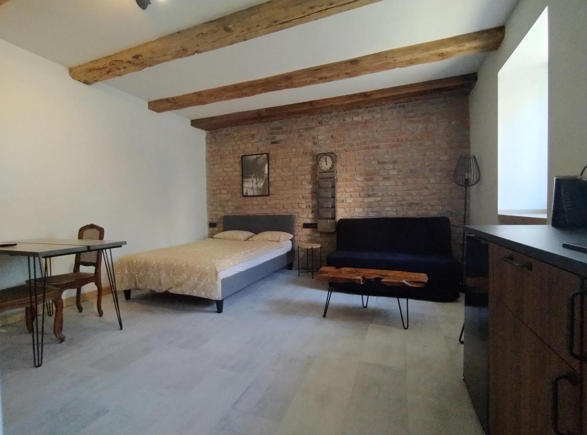 Motyl Apartamenty Studio Lub Pokoj Z Lazienka بيتوم المظهر الخارجي الصورة